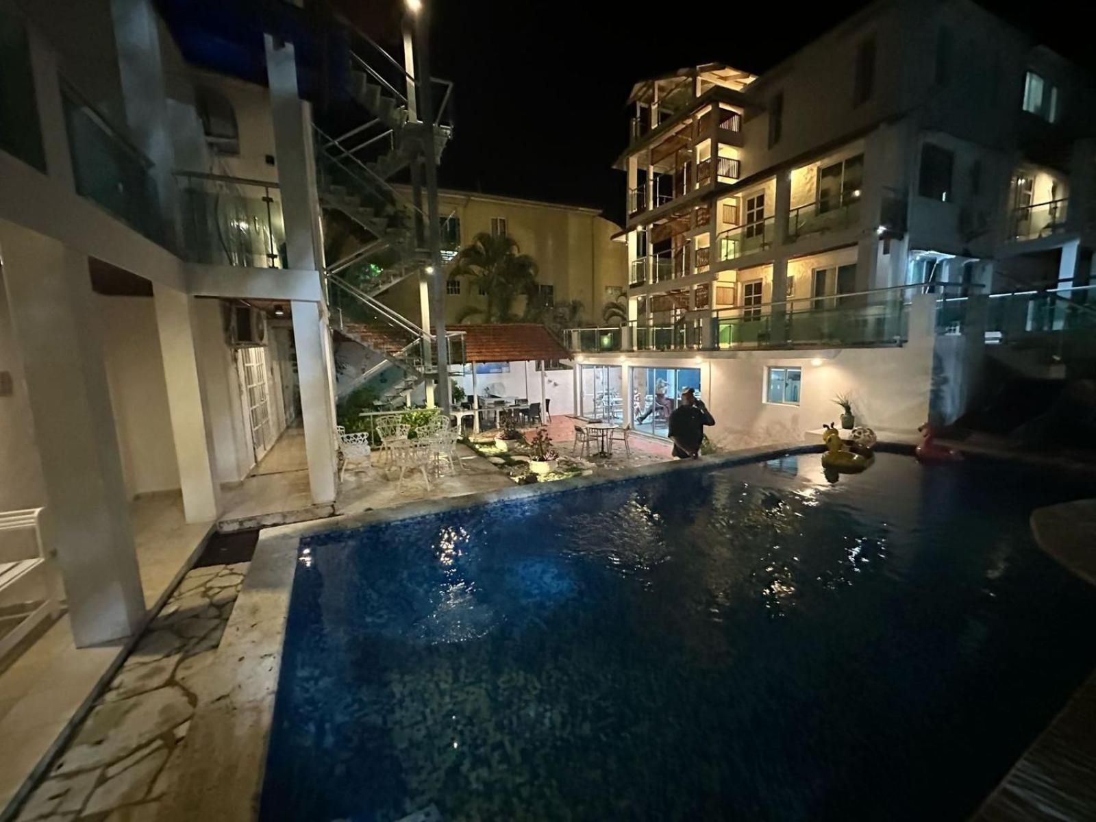 Hotel Neptuno Refugio Boca Chica Exterior photo